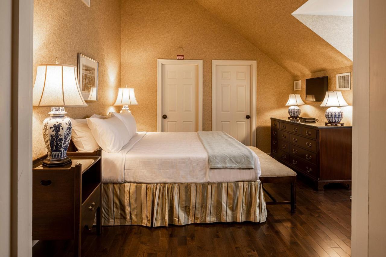 Baywood Conference And Lodging Center Coraopolis Экстерьер фото
