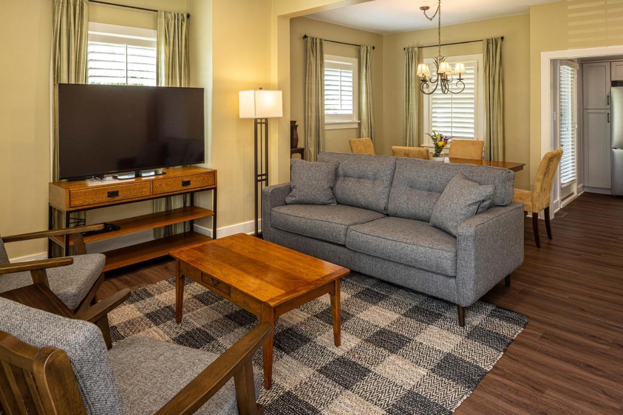 Baywood Conference And Lodging Center Coraopolis Экстерьер фото