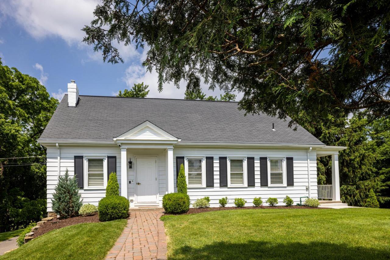 Baywood Conference And Lodging Center Coraopolis Экстерьер фото